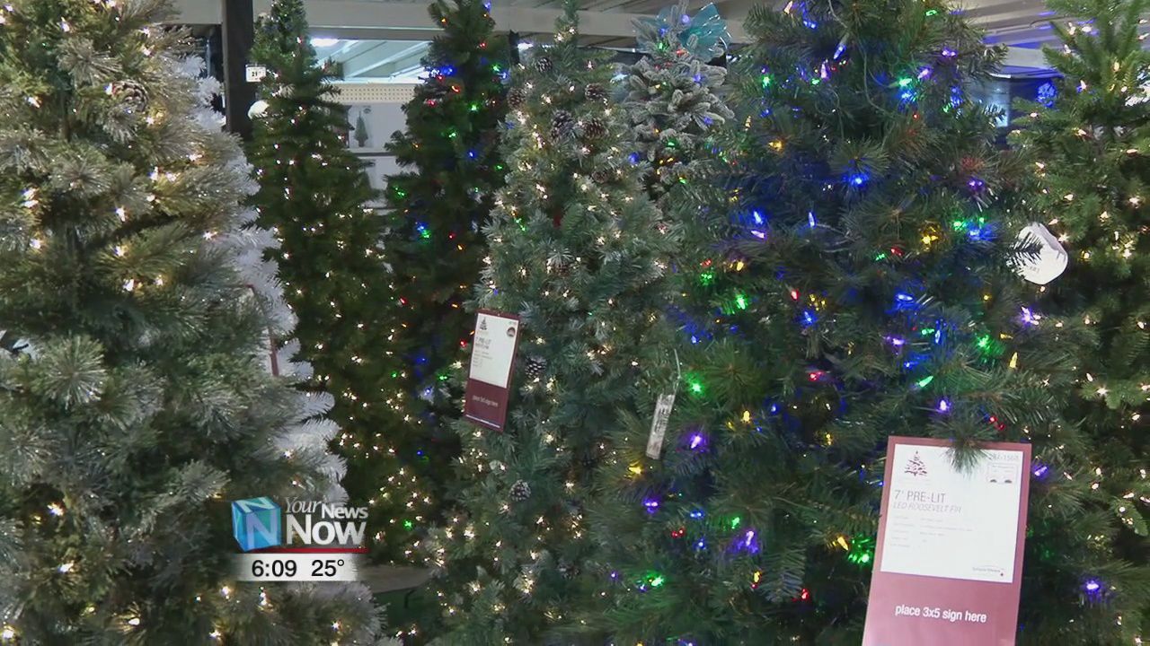 Stores preparing for last-minute holiday shoppers